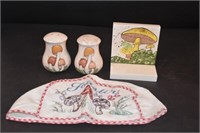 Mushroom Kitchen Set with Toaster Cover