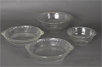 Vintage Glass Pyrex Bowls & Pie Plates