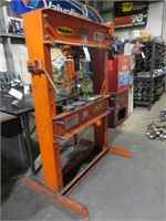 Nugier 60 Ton Hydraulic Press