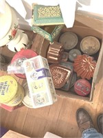 Vintage tins & copper molds