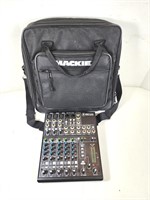 GUC 802VLZ4 8-Channel Mic/Line Mixer w/Mackie Bag