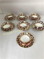 AYNSLEY IMARI SEVEN CUPS AND SAUCERS