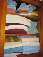 Bath towels and washcloths