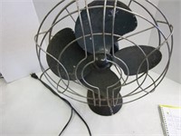 Artica Vintage Fan; cuts on but blades do not
