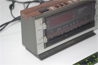 Vintage JCPenny Clock Radio