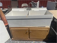 2 Bay Wash Sink