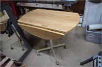 Roll Around Table w/ Drop Sides