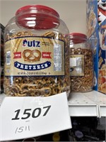 Utz pretzels 60oz