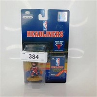 HEADLINERS BASKETBALL FIGURE