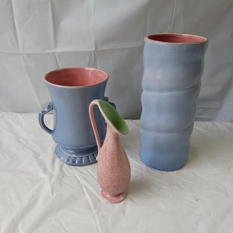 Redwing pottery vases - 2 blue, one smaller pink