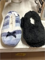 Two pairs of women’s house slippers