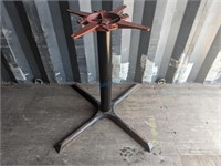 METAL TABLE BASE 28"