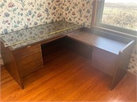 Corner desk- wood