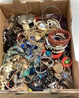 Tray lot of costume jewelry includes watches,
