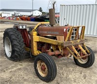 (BK) International Harvester 674 Tractor