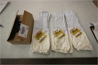 Beekeeping gloves