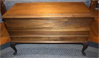 Antique Legged Cedar Chest w/ Inner Tray 45w x