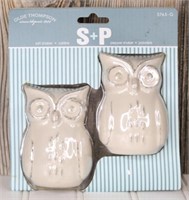 Old Thompson Owl Salt & Pepper Shakers