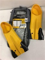 Z2 GOLD ZOOMERS SHORT BLADE TRAINING FINS SIZE