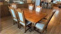 DINING ROOM TABLE WITH 6 CHAIRS & 2 LEAVES