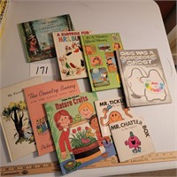 Lot of 9 Kid's Books