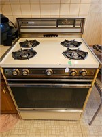 Tappan Custom Gas Stove