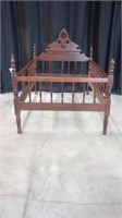 ANTIQUE VICTORIAN YOUTH BED WITH RAILS