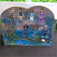 Little Mermaid Land & Sea Ariel Story Set Doll