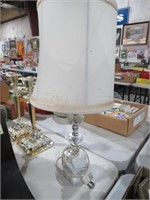 VINTAGE MARBLE BASE TABLE LAMP W/ SHADE