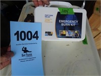 Emergency burn kit (two pictures)