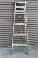 Wooden Step Ladder