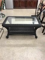 Outdoor PVC Wicker Coffe Table with Glass Top 2