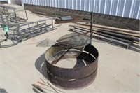 Firepit Ring with 2 Pivot Shelves & Accessories