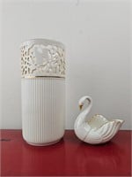 Lenox Swan and Vase-see pictures