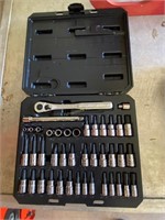 Craftsman 42pc socket wrench set (standard)