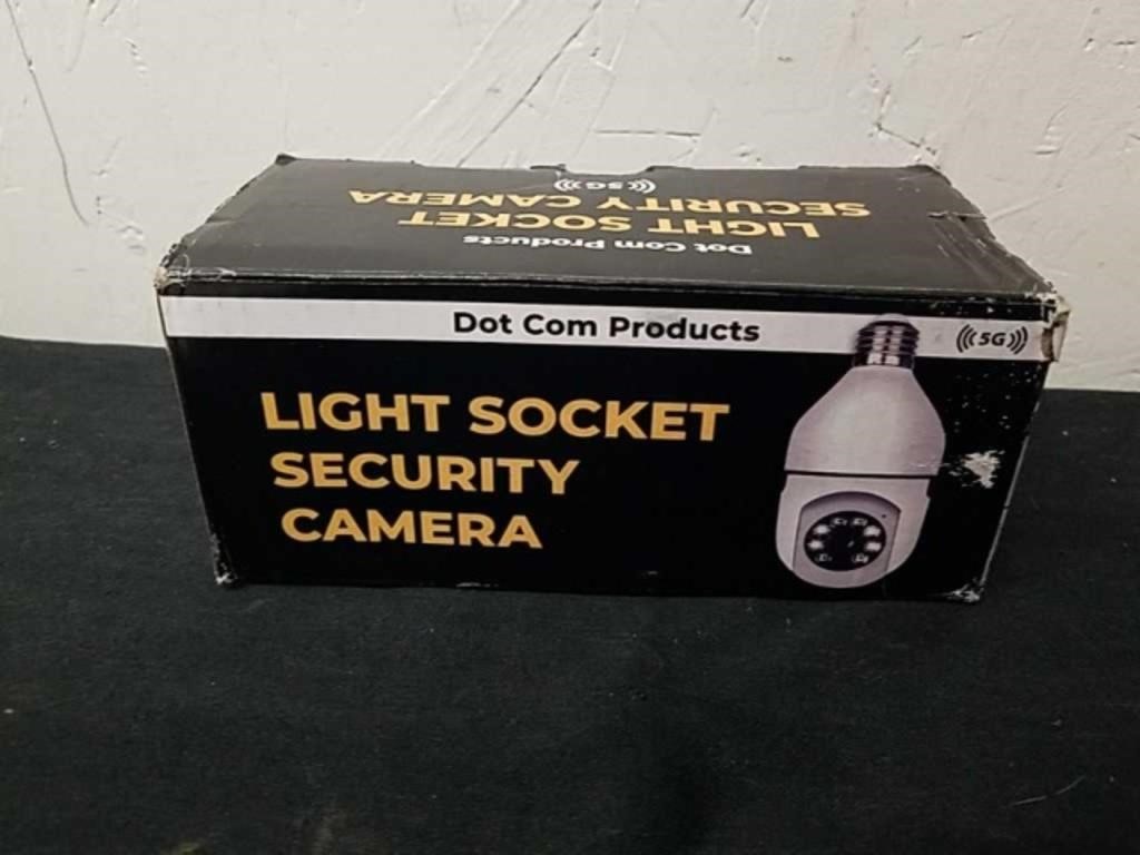 Com light socket security camera