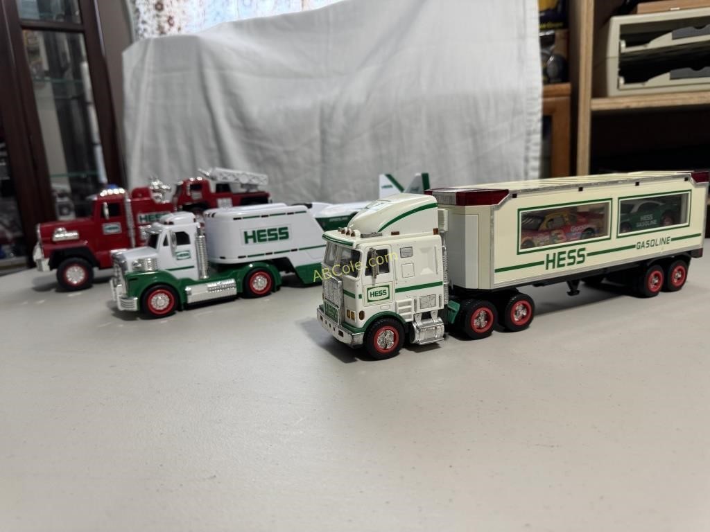 HESS Tractor trailer with Jest, HESS Fire Truck