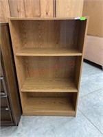 4 FT BOOKSHELF