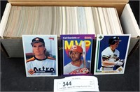 Approx 450 Vintage Assorted 1990's Baseball Cards