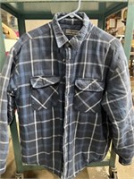 Insulated flannel shirt slight fray on pocket