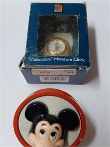Vtg. Mickey Mouse Light and Mickey Mouse M