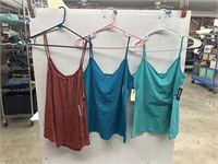 Size XL women’s summer tank tops