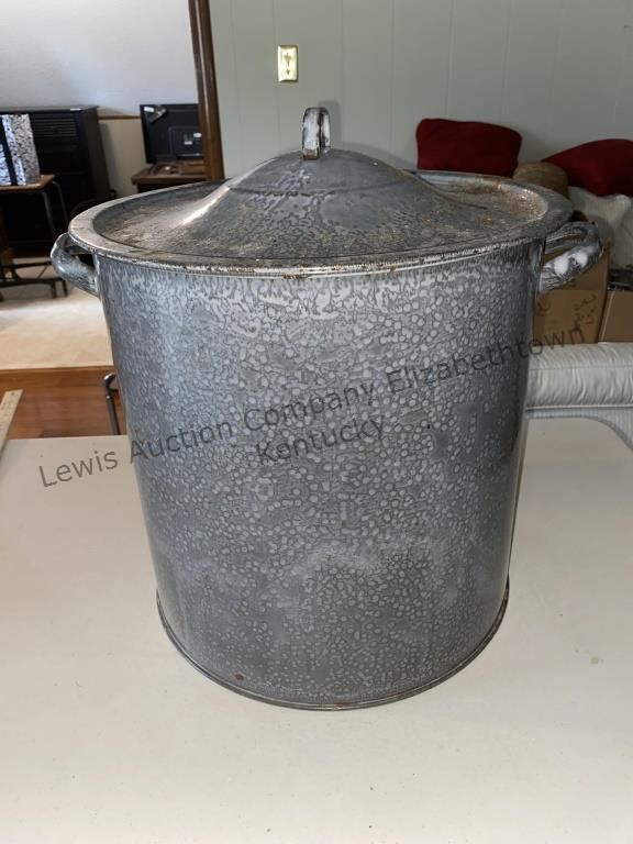 Extra large Grey Granite Ware Enamel Ware pot