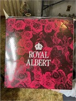 Royal Albert Chip & Dip Set - Old Country Roses