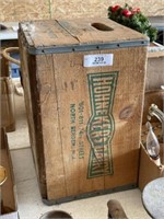 Hohneker's Dairy Wood Crate