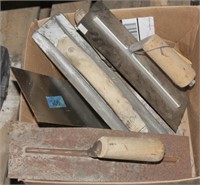 Box lot - trowels