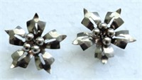 STERLING SILVER FLOWER SCREW BACK EAR RINGS