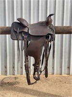 (Private) QUALITY WESTERN SADDLE