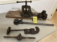 Reed Antique Pipe Vise, Pipe Threader, Cutter &