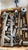 FLAT OF CRAFTSMAN 1/2" RATCHET/SOCKETS